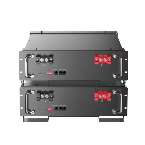 Batería de almacenamiento doméstico en rack 51.2V 150Ah