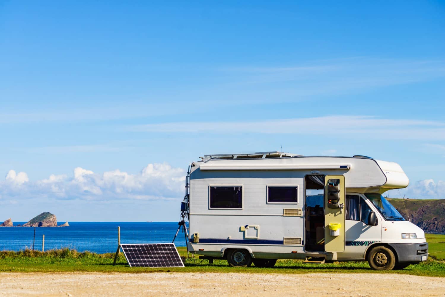 Lithium RV Batteries: 7 Powerful Reasons They Are Worth It for RV Owners