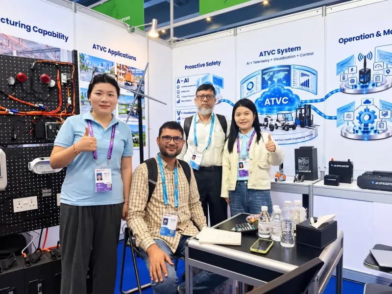 FEBATT team with visitors at Canton Fair phase 1 booth