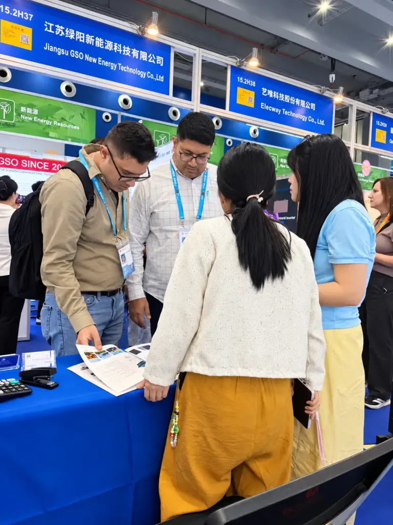 B2B Customer Meeting at the Canton Fair in China