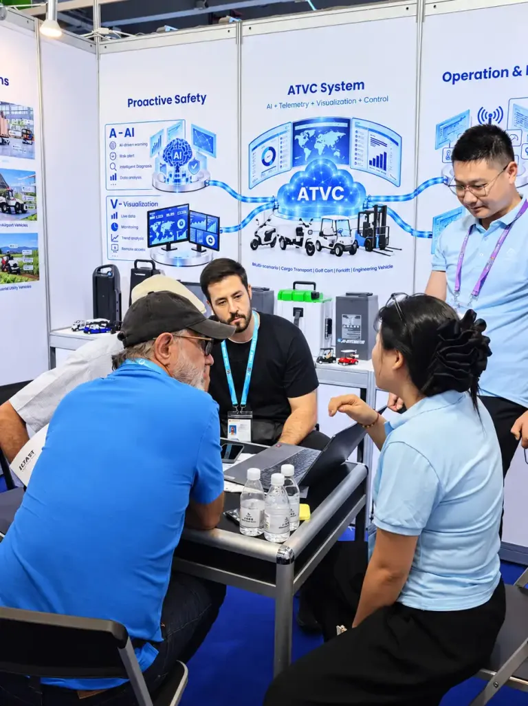 FEBATT Team and Visitor at the Canton Fair in China